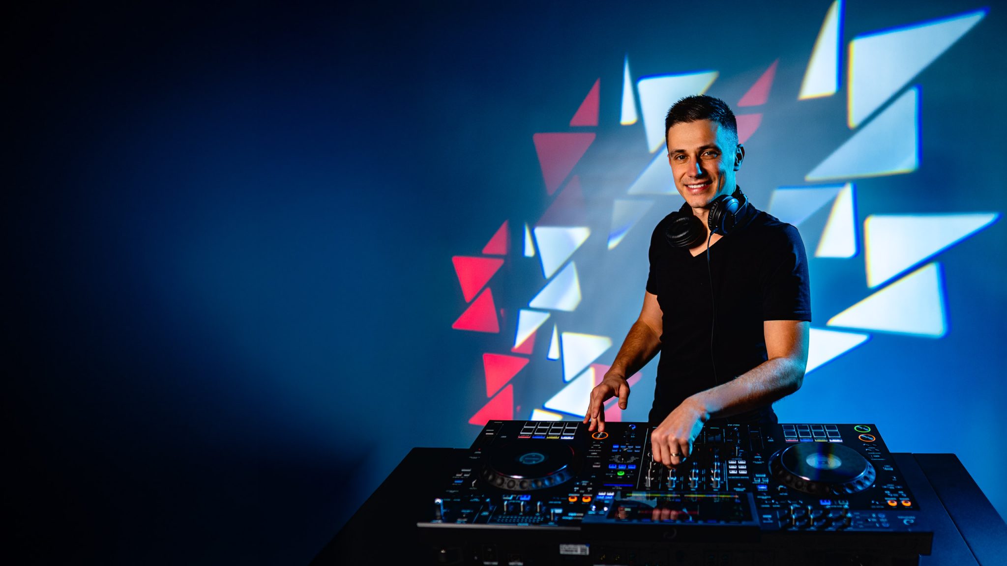 Cena svatebního DJ Petr Hrnčíř